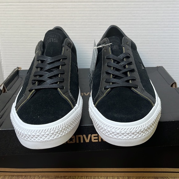 NIB Converse Chuck Taylor One Star Pro Leather Sneaker Black White Women’s 13 - Picture 5 of 15